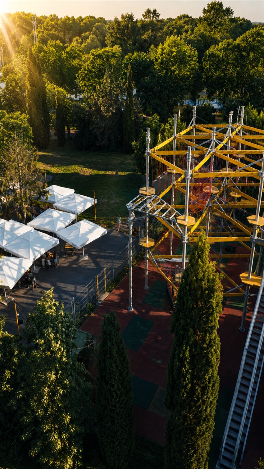 Въжен парк Fun Park Ezero сред природата