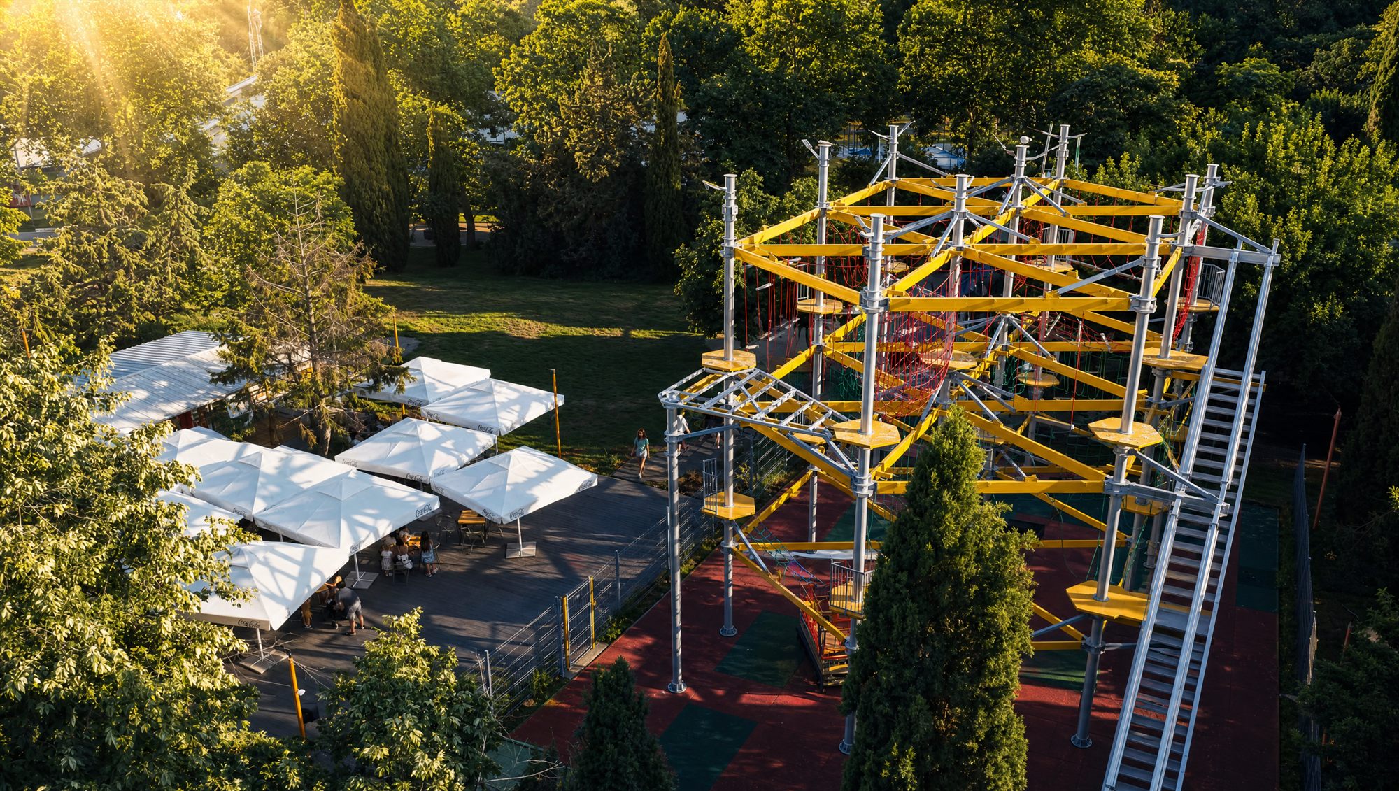 Въжен парк Fun Park Ezero сред природата